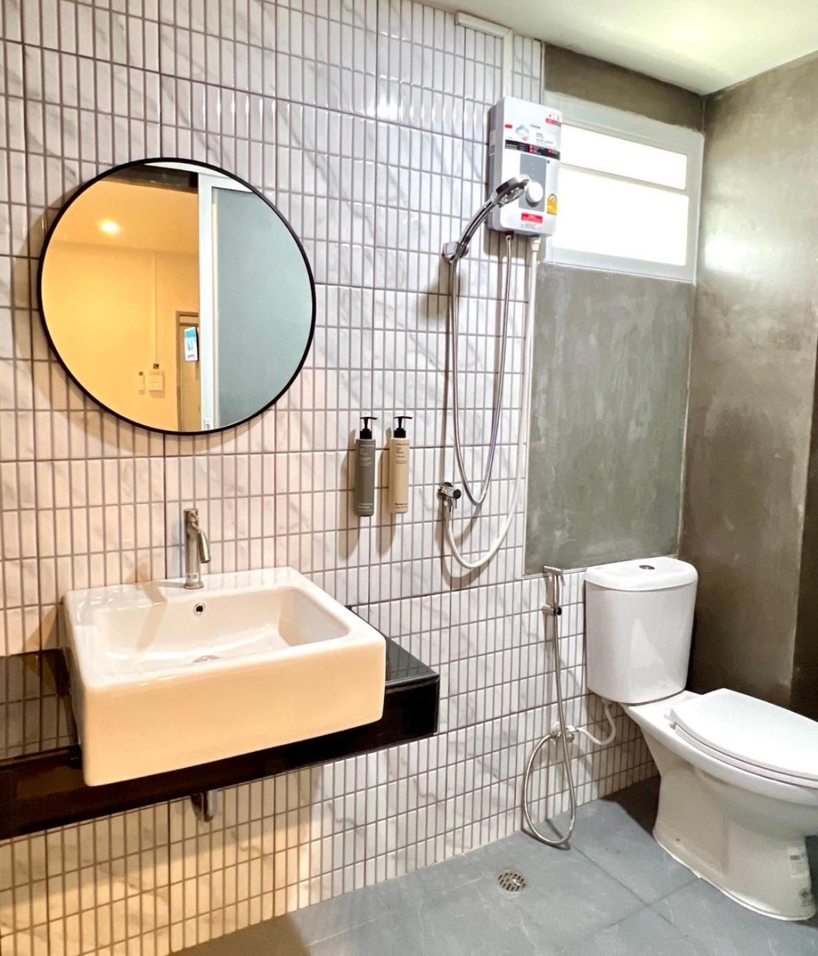 Bedter Hotel Пхангнга Номер фото